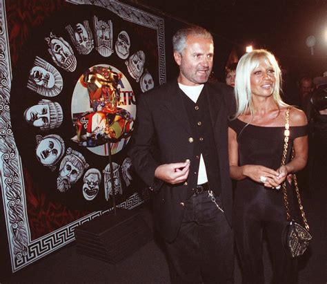 cast di il delitto versace|20 anni fa l’omicidio di Gianni Versace: la tragica fine del grande .